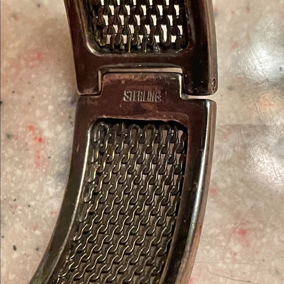 Vintage Judith Jack Sterling Marcasite Hinge Bracelet - Picture 5 of 9